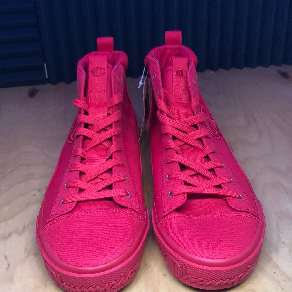 Champion Metro Hi Scarlet